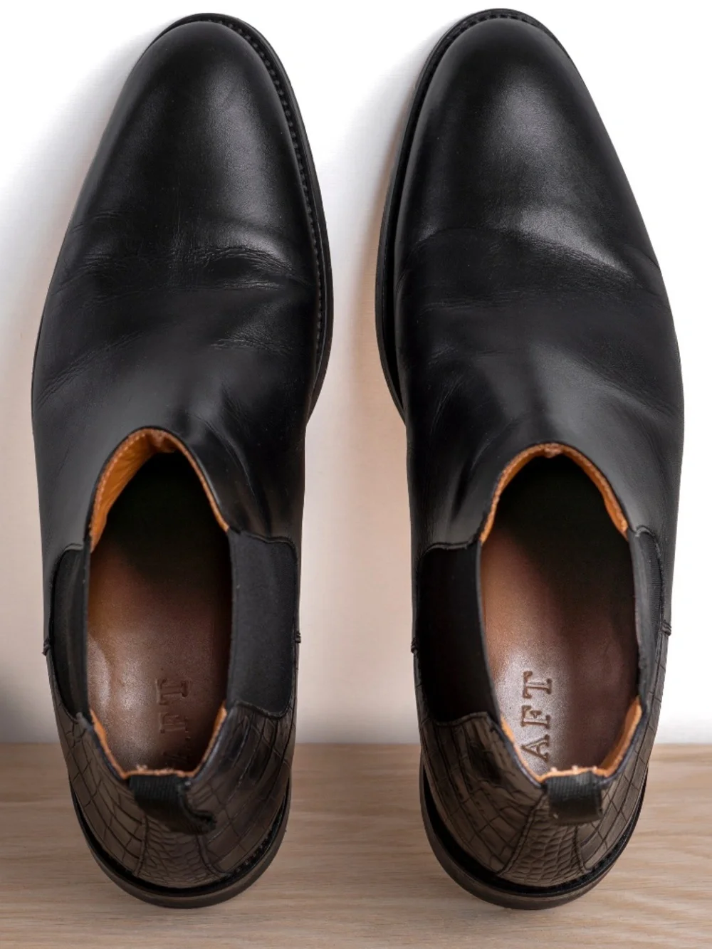 TAFT Hiro Chelsea Boot Midnight Leather Size 10